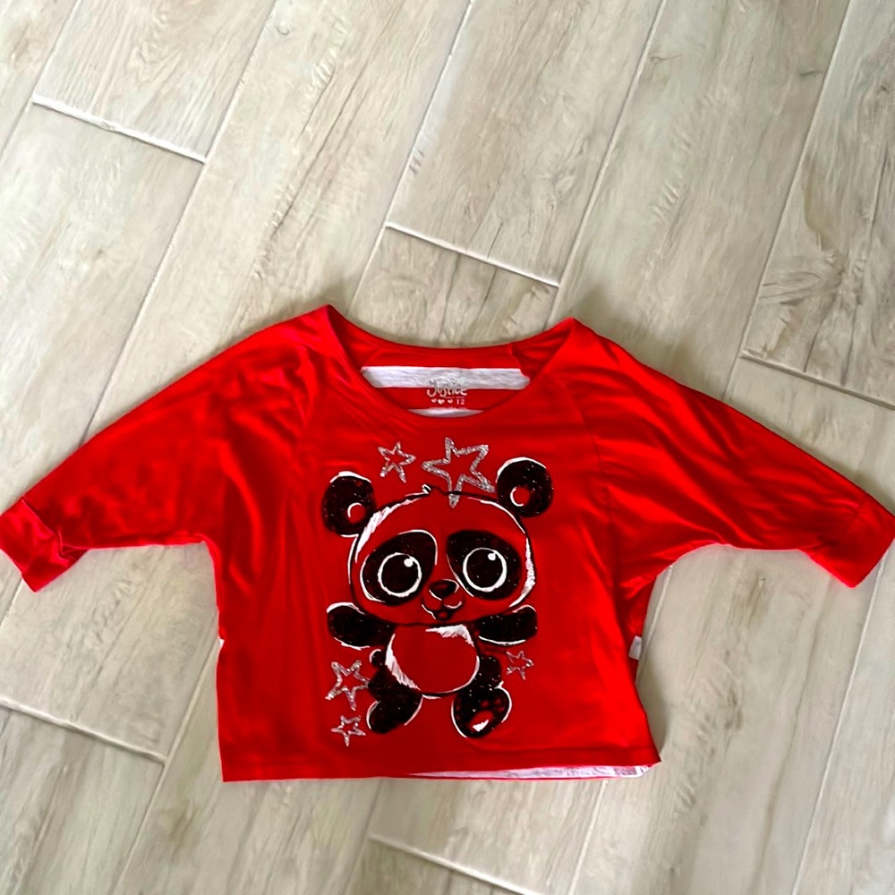 Mid sleeve length blouse